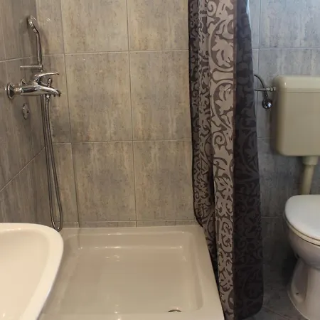 House Apartman