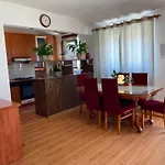 House Apartman